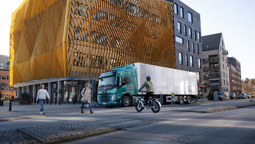 DFDS utökar rekordordern - beställer ytterligare 25 eldrivna lastbilar från Volvo
